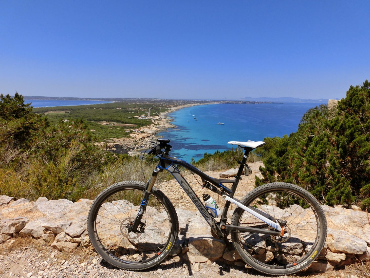 VTT IBIZA + FORMENTERA