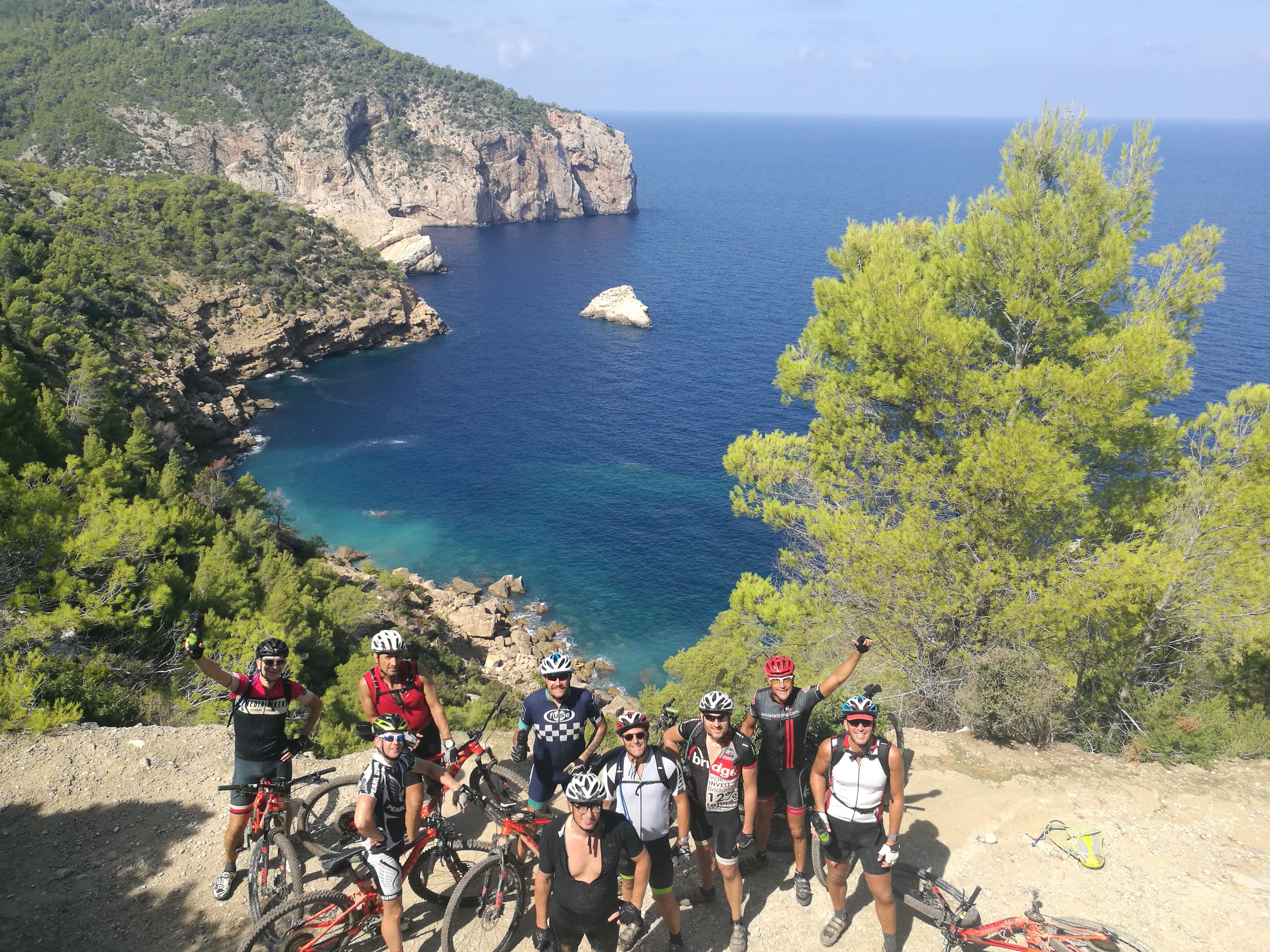 tour de ibiza a velo